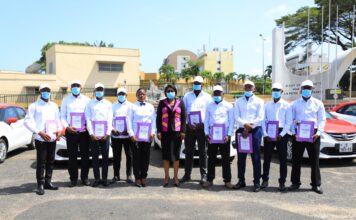 Programme National pour l’Emploi : 21 jeunes deviennent propriétaires grâce au projet « Un Taxi, un Emploi, un Avenir »