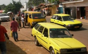 Transport urbain à Libreville : les « clandos », entre solution de mobilité et défi pour la sécurité